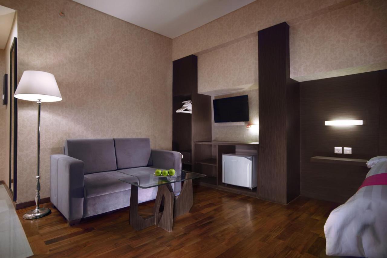 Favehotel Graha Agung Surabaja Exteriér fotografie