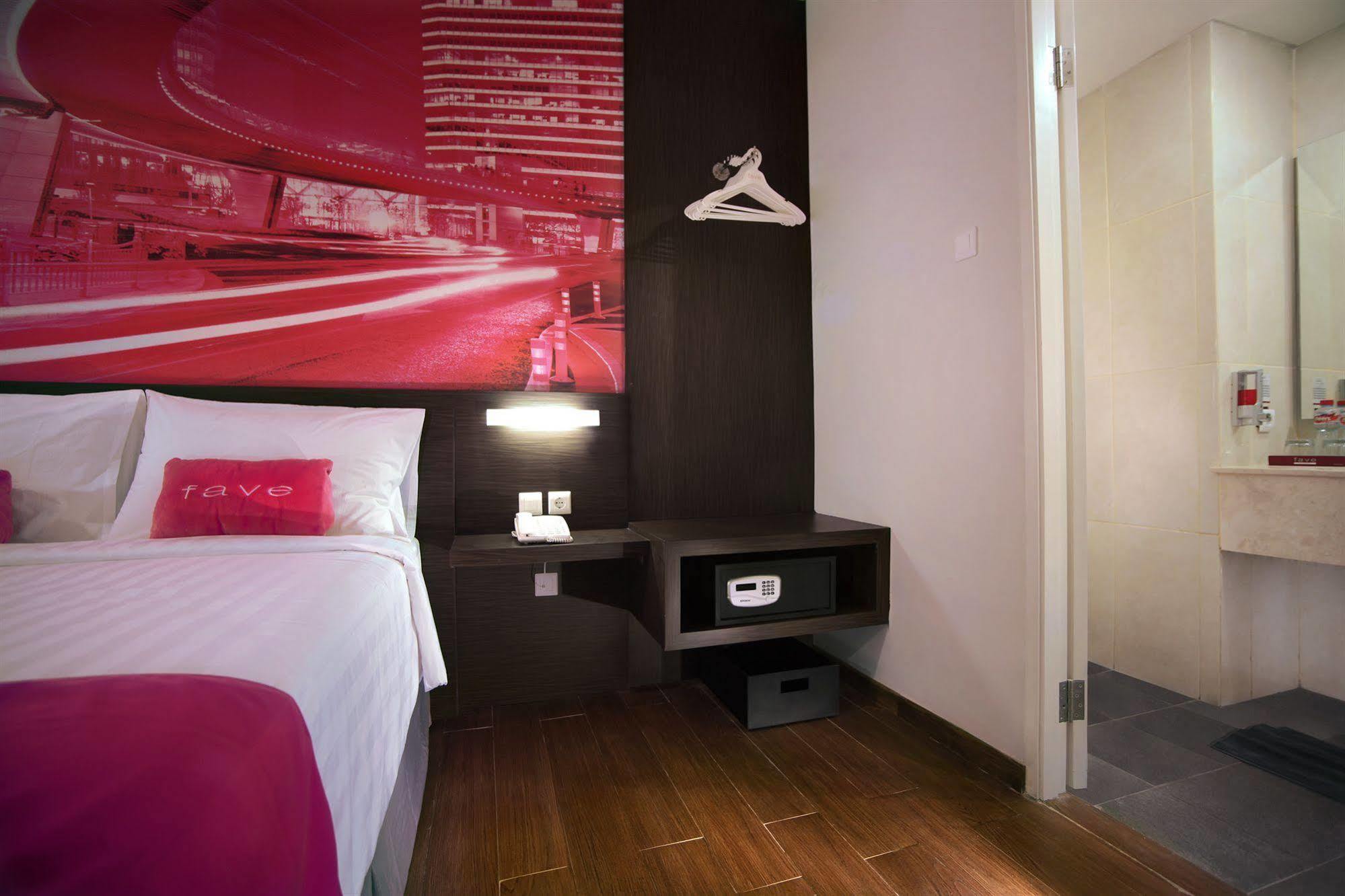 Favehotel Graha Agung Surabaja Exteriér fotografie